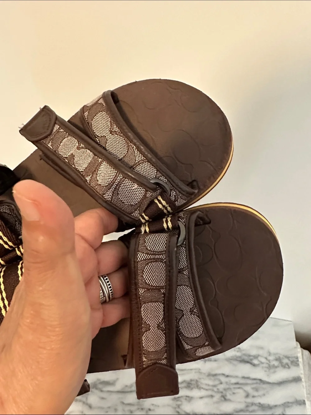 Coach Signature Jacquard Sport Sandals unisex size 9.5